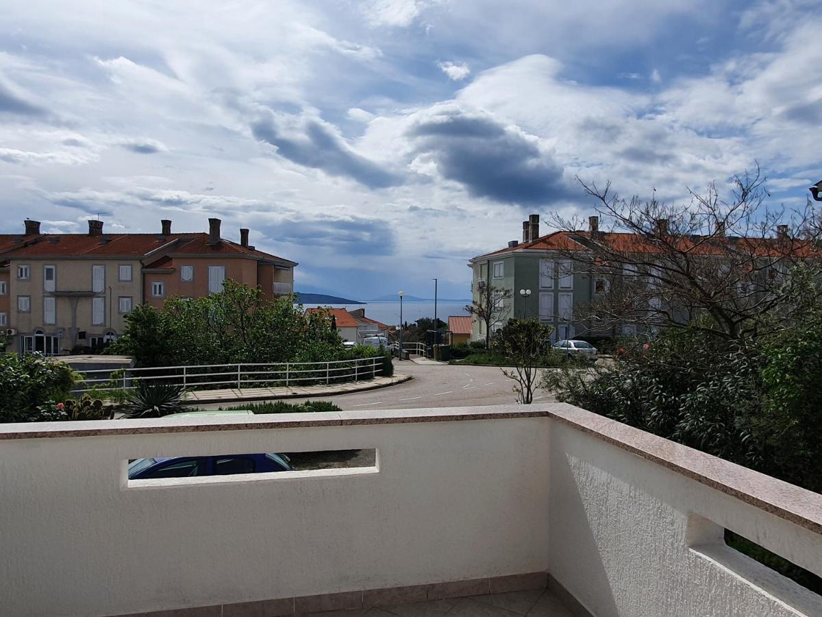 Apartmani Bozic-Tokic クルク エクステリア 写真